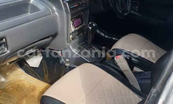 Nunua Ilio tumika Suzuki Escudo Fedha Gari ndani ya Moshi nchini Kilimanjaro Nunua Ilio tumika Suzuki Escudo Fedha Gari ndani ya Moshi nchini Kilimanjaro