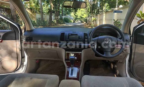 Nunua Ilio tumika Toyota Premio Nyeupe Gari ndani ya Moshi nchini Kilimanjaro Nunua Ilio tumika Toyota Premio Nyeupe Gari ndani ya Moshi nchini Kilimanjaro