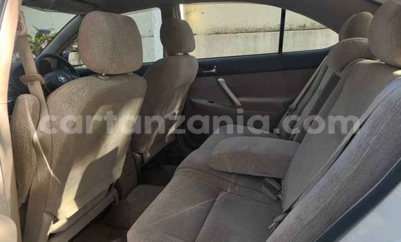 Nunua Ilio tumika Toyota Premio Nyeupe Gari ndani ya Moshi nchini Kilimanjaro Nunua Ilio tumika Toyota Premio Nyeupe Gari ndani ya Moshi nchini Kilimanjaro