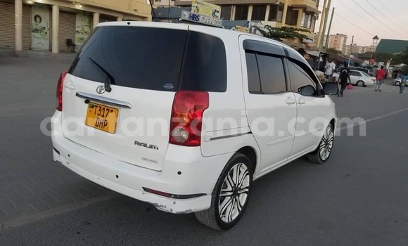 Nunua Ilio tumika Toyota Raum Nyeupe Gari ndani ya Dar es Salaam nchini Dar es Salaam Nunua Ilio tumika Toyota Raum Nyeupe Gari ndani ya Dar es Salaam nchini Dar es Salaam