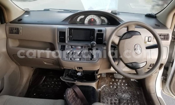 Nunua Ilio tumika Toyota Raum Nyeupe Gari ndani ya Dar es Salaam nchini Dar es Salaam Nunua Ilio tumika Toyota Raum Nyeupe Gari ndani ya Dar es Salaam nchini Dar es Salaam
