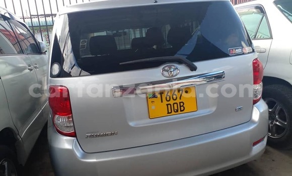 Nunua Ilio tumika Toyota Corolla Rumion Fedha Gari ndani ya Dar es Salaam nchini Dar es Salaam Nunua Ilio tumika Toyota Corolla Rumion Fedha Gari ndani ya Dar es Salaam nchini Dar es Salaam