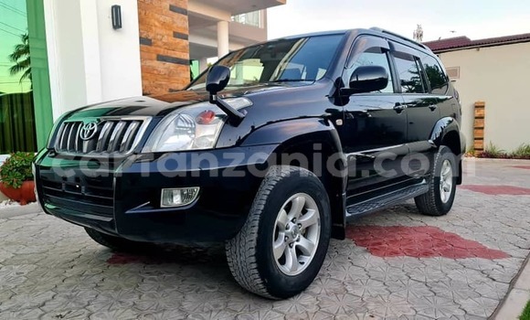 Nunua Ilio tumika Toyota Land Cruiser Prado Nyeusi Gari ndani ya Dar es Salaam nchini Dar es Salaam Nunua Ilio tumika Toyota Land Cruiser Prado Nyeusi Gari ndani ya Dar es Salaam nchini Dar es Salaam
