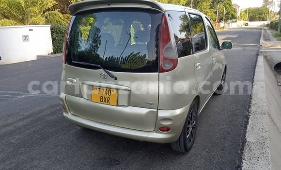 Nunua Ilio tumika Toyota FunCargo Beige Gari ndani ya Dar es Salaam nchini Dar es Salaam Nunua Ilio tumika Toyota FunCargo Beige Gari ndani ya Dar es Salaam nchini Dar es Salaam