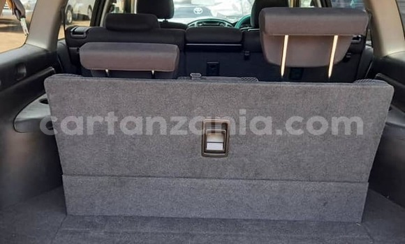 Nunua Ilio tumika Toyota Kluger Nyeusi Gari ndani ya Dar es Salaam nchini Dar es Salaam Nunua Ilio tumika Toyota Kluger Nyeusi Gari ndani ya Dar es Salaam nchini Dar es Salaam