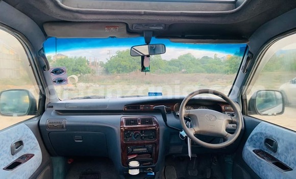 Nunua Ilio tumika Toyota Noah Fedha Gari ndani ya Dar es Salaam nchini Dar es Salaam Nunua Ilio tumika Toyota Noah Fedha Gari ndani ya Dar es Salaam nchini Dar es Salaam