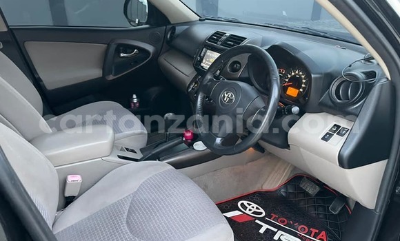 Nunua Ilio tumika Toyota Vanguard Nyeusi Gari ndani ya Dar es Salaam nchini Dar es Salaam Nunua Ilio tumika Toyota Vanguard Nyeusi Gari ndani ya Dar es Salaam nchini Dar es Salaam