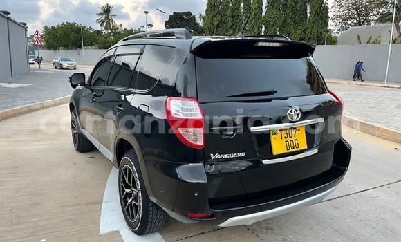 Nunua Ilio tumika Toyota Vanguard Nyeusi Gari ndani ya Dar es Salaam nchini Dar es Salaam Nunua Ilio tumika Toyota Vanguard Nyeusi Gari ndani ya Dar es Salaam nchini Dar es Salaam