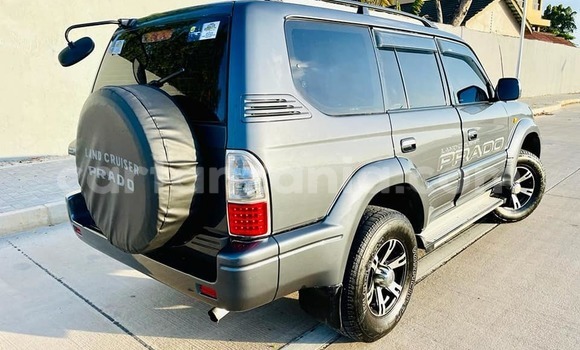 Nunua Ilio tumika Toyota Land Cruiser Prado Nyingine Gari ndani ya Dar es Salaam nchini Dar es Salaam Nunua Ilio tumika Toyota Land Cruiser Prado Nyingine Gari ndani ya Dar es Salaam nchini Dar es Salaam