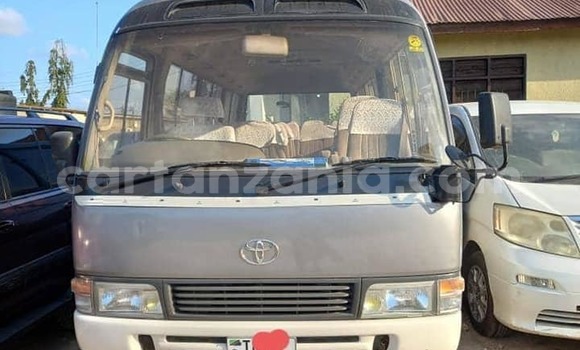 Nunua Ilio tumika Toyota Coaster Nyingine Gari ndani ya Dar es Salaam nchini Dar es Salaam Nunua Ilio tumika Toyota Coaster Nyingine Gari ndani ya Dar es Salaam nchini Dar es Salaam