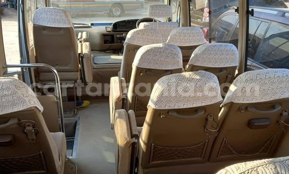 Nunua Ilio tumika Toyota Coaster Nyingine Gari ndani ya Dar es Salaam nchini Dar es Salaam Nunua Ilio tumika Toyota Coaster Nyingine Gari ndani ya Dar es Salaam nchini Dar es Salaam