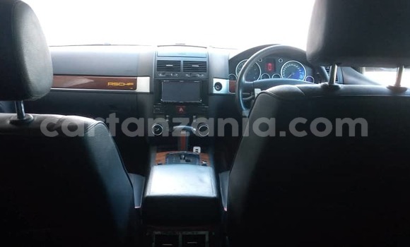 Nunua Ilio tumika Volkswagen Touareg Bluu Gari ndani ya Dar es Salaam nchini Dar es Salaam Nunua Ilio tumika Volkswagen Touareg Bluu Gari ndani ya Dar es Salaam nchini Dar es Salaam