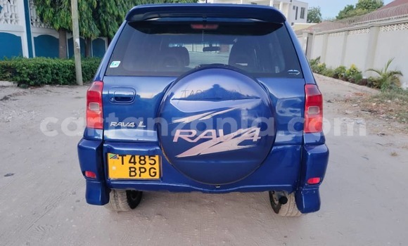 Nunua Ilio tumika Toyota RAV4 Bluu Gari ndani ya Dar es Salaam nchini Dar es Salaam Nunua Ilio tumika Toyota RAV4 Bluu Gari ndani ya Dar es Salaam nchini Dar es Salaam