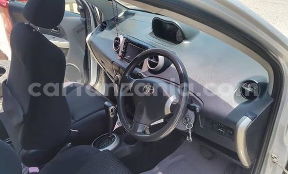 Buy Used Toyota IST Silver Car in Dar es Salaam in Dar es Salaam Buy Used Toyota IST Silver Car in Dar es Salaam in Dar es Salaam