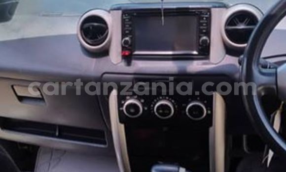 Buy Used Toyota IST Silver Car in Dar es Salaam in Dar es Salaam Buy Used Toyota IST Silver Car in Dar es Salaam in Dar es Salaam