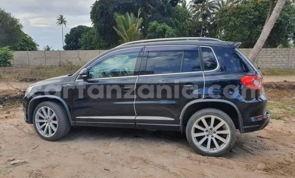 Nunua Ilio tumika Volkswagen Tiguan Nyeusi Gari ndani ya Dar es Salaam nchini Dar es Salaam Nunua Ilio tumika Volkswagen Tiguan Nyeusi Gari ndani ya Dar es Salaam nchini Dar es Salaam