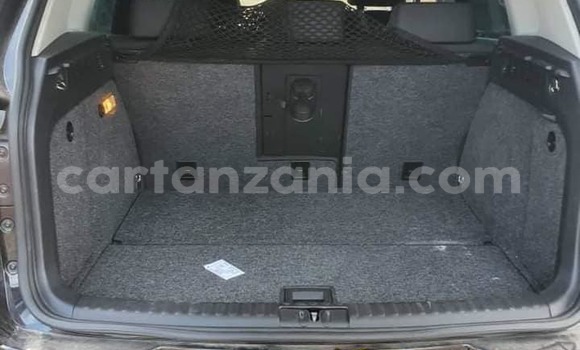 Nunua Ilio tumika Volkswagen Tiguan Nyeusi Gari ndani ya Dar es Salaam nchini Dar es Salaam Nunua Ilio tumika Volkswagen Tiguan Nyeusi Gari ndani ya Dar es Salaam nchini Dar es Salaam
