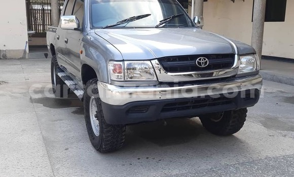 Nunua Ilio tumika Toyota Hilux Fedha Gari ndani ya Dar es Salaam nchini Dar es Salaam Nunua Ilio tumika Toyota Hilux Fedha Gari ndani ya Dar es Salaam nchini Dar es Salaam