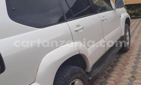 Buy Used Toyota Land Cruiser Prado White Car in Dar es Salaam in Dar es Salaam Buy Used Toyota Land Cruiser Prado White Car in Dar es Salaam in Dar es Salaam