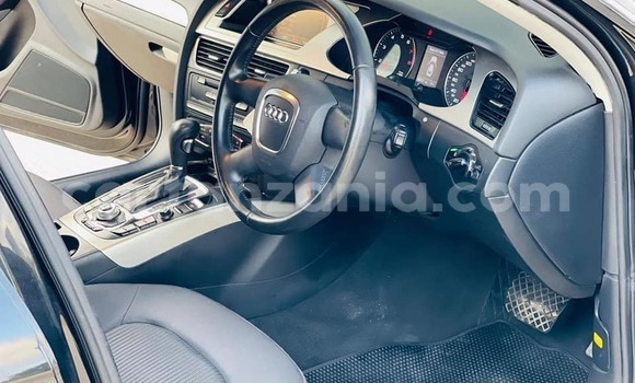Nunua Ilio tumika Audi A4 Nyeusi Gari ndani ya Dar es Salaam nchini Dar es Salaam Nunua Ilio tumika Audi A4 Nyeusi Gari ndani ya Dar es Salaam nchini Dar es Salaam