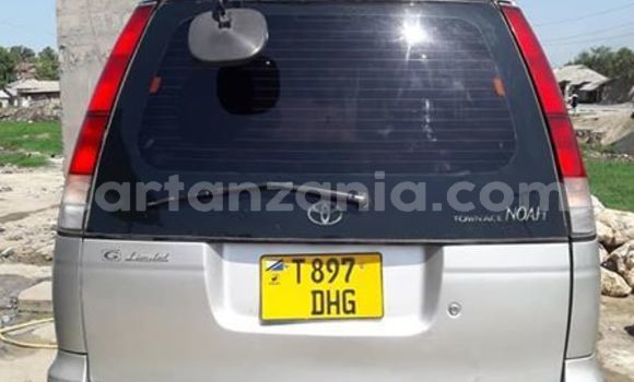 Buy Used Toyota Noah Silver Car in Dar es Salaam in Dar es Salaam Buy Used Toyota Noah Silver Car in Dar es Salaam in Dar es Salaam