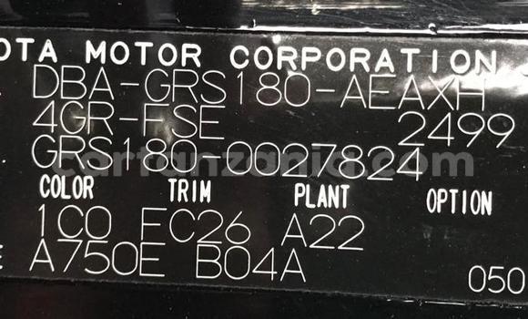 Nunua Ilio tumika Toyota Crown Nyeusi Gari ndani ya Dar es Salaam nchini Dar es Salaam Nunua Ilio tumika Toyota Crown Nyeusi Gari ndani ya Dar es Salaam nchini Dar es Salaam