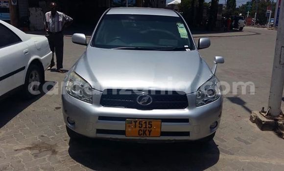 Buy Used Toyota RAV4 Silver Car in Dar es Salaam in Dar es Salaam Buy Used Toyota RAV4 Silver Car in Dar es Salaam in Dar es Salaam