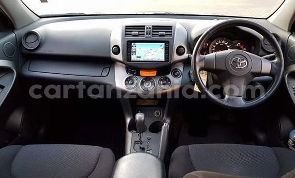 Buy Used Toyota RAV4 Silver Car in Dar es Salaam in Dar es Salaam Buy Used Toyota RAV4 Silver Car in Dar es Salaam in Dar es Salaam