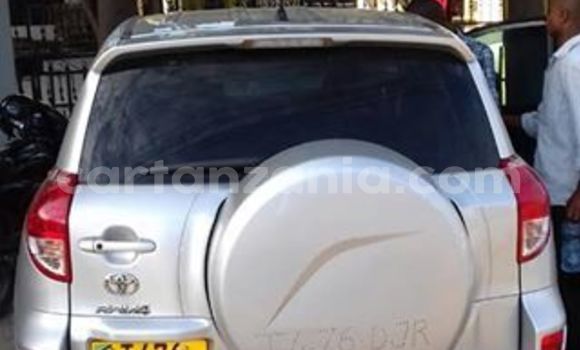 Buy Used Toyota RAV4 Silver Car in Dar es Salaam in Dar es Salaam Buy Used Toyota RAV4 Silver Car in Dar es Salaam in Dar es Salaam