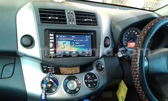 Buy Used Toyota RAV4 Silver Car in Dar es Salaam in Dar es Salaam Buy Used Toyota RAV4 Silver Car in Dar es Salaam in Dar es Salaam