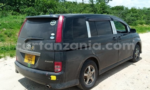 Buy Used Toyota ISis Black Car in Mbeya in Mbeya Buy Used Toyota ISis Black Car in Mbeya in Mbeya
