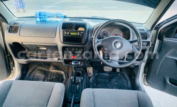 Nunua Ilio tumika Suzuki Swift Fedha Gari ndani ya Dar es Salaam nchini Dar es Salaam Nunua Ilio tumika Suzuki Swift Fedha Gari ndani ya Dar es Salaam nchini Dar es Salaam