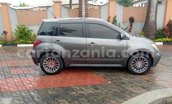 Nunua Ilio tumika Toyota IST Nyingine Gari ndani ya Dar es Salaam nchini Dar es Salaam Nunua Ilio tumika Toyota IST Nyingine Gari ndani ya Dar es Salaam nchini Dar es Salaam