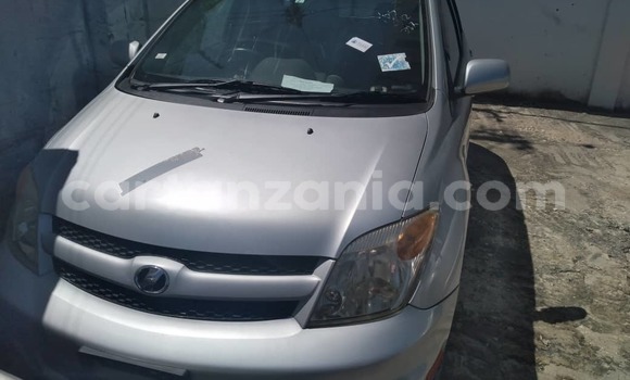 Buy Used Toyota IST Black Car in Dar es Salaam in Dar es Salaam Buy Used Toyota IST Black Car in Dar es Salaam in Dar es Salaam