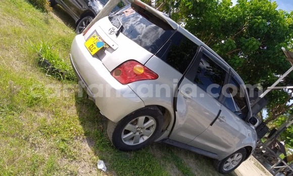 Buy Used Toyota IST Silver Car in Dar es Salaam in Dar es Salaam Buy Used Toyota IST Silver Car in Dar es Salaam in Dar es Salaam