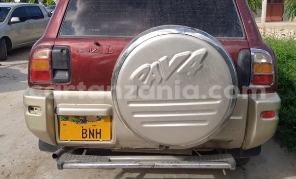 Nunua Ilio tumika Toyota RAV4 Nyekundu Gari ndani ya Dar es Salaam nchini Dar es Salaam Nunua Ilio tumika Toyota RAV4 Nyekundu Gari ndani ya Dar es Salaam nchini Dar es Salaam