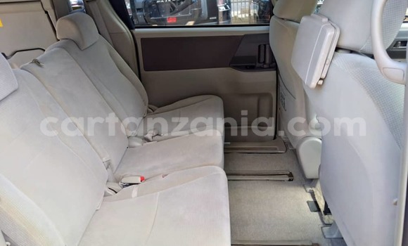 Nunua Ilio tumika Toyota Noah Nyekundu Gari ndani ya Dar es Salaam nchini Dar es Salaam Nunua Ilio tumika Toyota Noah Nyekundu Gari ndani ya Dar es Salaam nchini Dar es Salaam