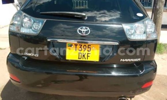 Nunua Ilio tumika Toyota Harrier Nyeusi Gari ndani ya Dar es Salaam nchini Dar es Salaam Nunua Ilio tumika Toyota Harrier Nyeusi Gari ndani ya Dar es Salaam nchini Dar es Salaam