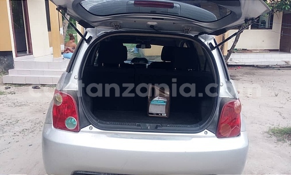 Nunua Ilio tumika Toyota IST Fedha Gari ndani ya Dar es Salaam nchini Dar es Salaam Nunua Ilio tumika Toyota IST Fedha Gari ndani ya Dar es Salaam nchini Dar es Salaam