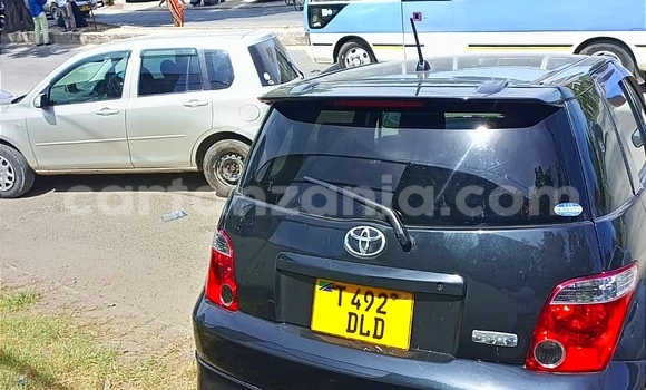 Buy Used Toyota IST Black Car in Dar es Salaam in Dar es Salaam Buy Used Toyota IST Black Car in Dar es Salaam in Dar es Salaam