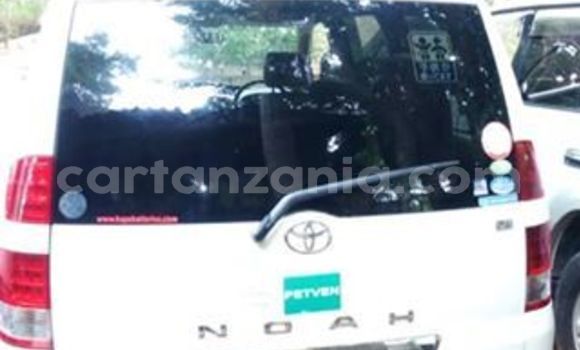 Nunua Ilio tumika Toyota Noah Nyeupe Gari ndani ya Dar es Salaam nchini Dar es Salaam Nunua Ilio tumika Toyota Noah Nyeupe Gari ndani ya Dar es Salaam nchini Dar es Salaam