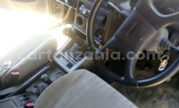 Nunua Ilio tumika Suzuki Escudo Nyeusi Gari ndani ya Dar es Salaam nchini Dar es Salaam Nunua Ilio tumika Suzuki Escudo Nyeusi Gari ndani ya Dar es Salaam nchini Dar es Salaam