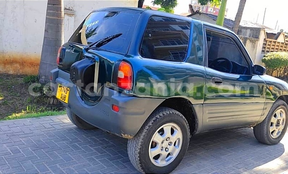 Nunua Ilio tumika Toyota RAV4 Kijani Gari ndani ya Dar es Salaam nchini Dar es Salaam Nunua Ilio tumika Toyota RAV4 Kijani Gari ndani ya Dar es Salaam nchini Dar es Salaam