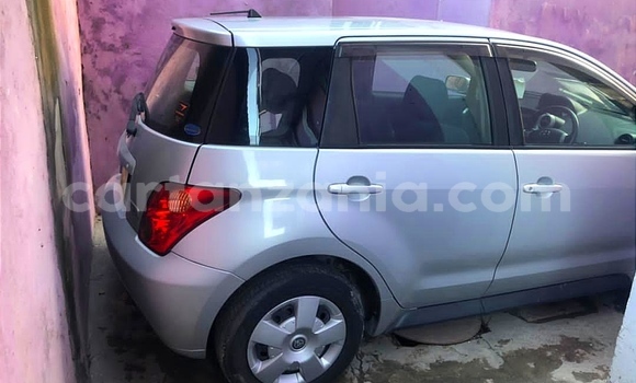 Nunua Ilio tumika Toyota IST Fedha Gari ndani ya Dar es Salaam nchini Dar es Salaam Nunua Ilio tumika Toyota IST Fedha Gari ndani ya Dar es Salaam nchini Dar es Salaam