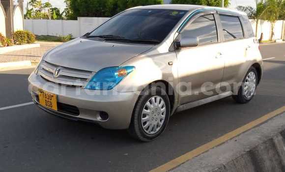 Nunua Ilio tumika Toyota IST Beige Gari ndani ya Dar es Salaam nchini Dar es Salaam Nunua Ilio tumika Toyota IST Beige Gari ndani ya Dar es Salaam nchini Dar es Salaam