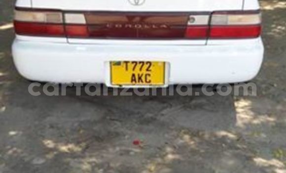 Nunua Ilio tumika Toyota Corolla Nyeupe Gari ndani ya Dar es Salaam nchini Dar es Salaam Nunua Ilio tumika Toyota Corolla Nyeupe Gari ndani ya Dar es Salaam nchini Dar es Salaam