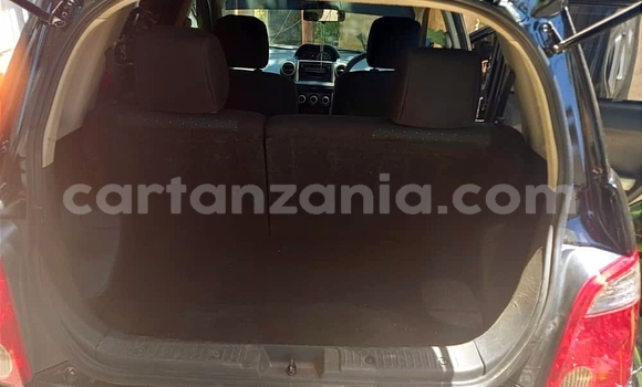 Nunua Ilio tumika Toyota IST Nyeusi Gari ndani ya Dar es Salaam nchini Dar es Salaam Nunua Ilio tumika Toyota IST Nyeusi Gari ndani ya Dar es Salaam nchini Dar es Salaam