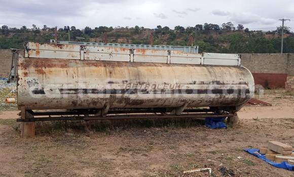 Buy Used Scania 113–320 White Truck in Iringa in Iringa Buy Used Scania 113–320 White Truck in Iringa in Iringa