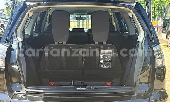 Nunua Ilio tumika Mitsubishi Outlander Nyeusi Gari ndani ya Dar es Salaam nchini Dar es Salaam Nunua Ilio tumika Mitsubishi Outlander Nyeusi Gari ndani ya Dar es Salaam nchini Dar es Salaam