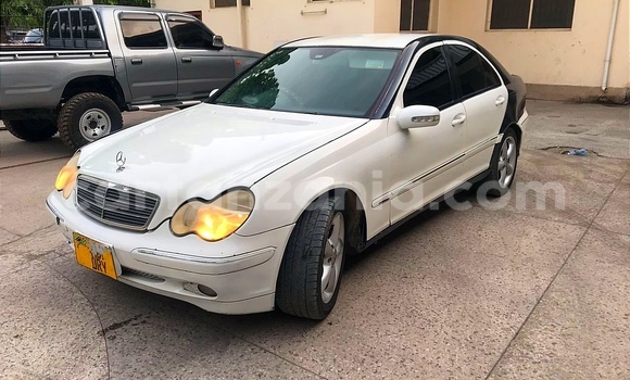 Buy Used Mercedes‒Benz C–Class White Car in Dar es Salaam in Dar es Salaam